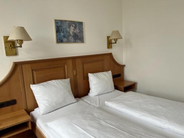 Hotel Roemischer Kaiser Трір Екстер'єр фото